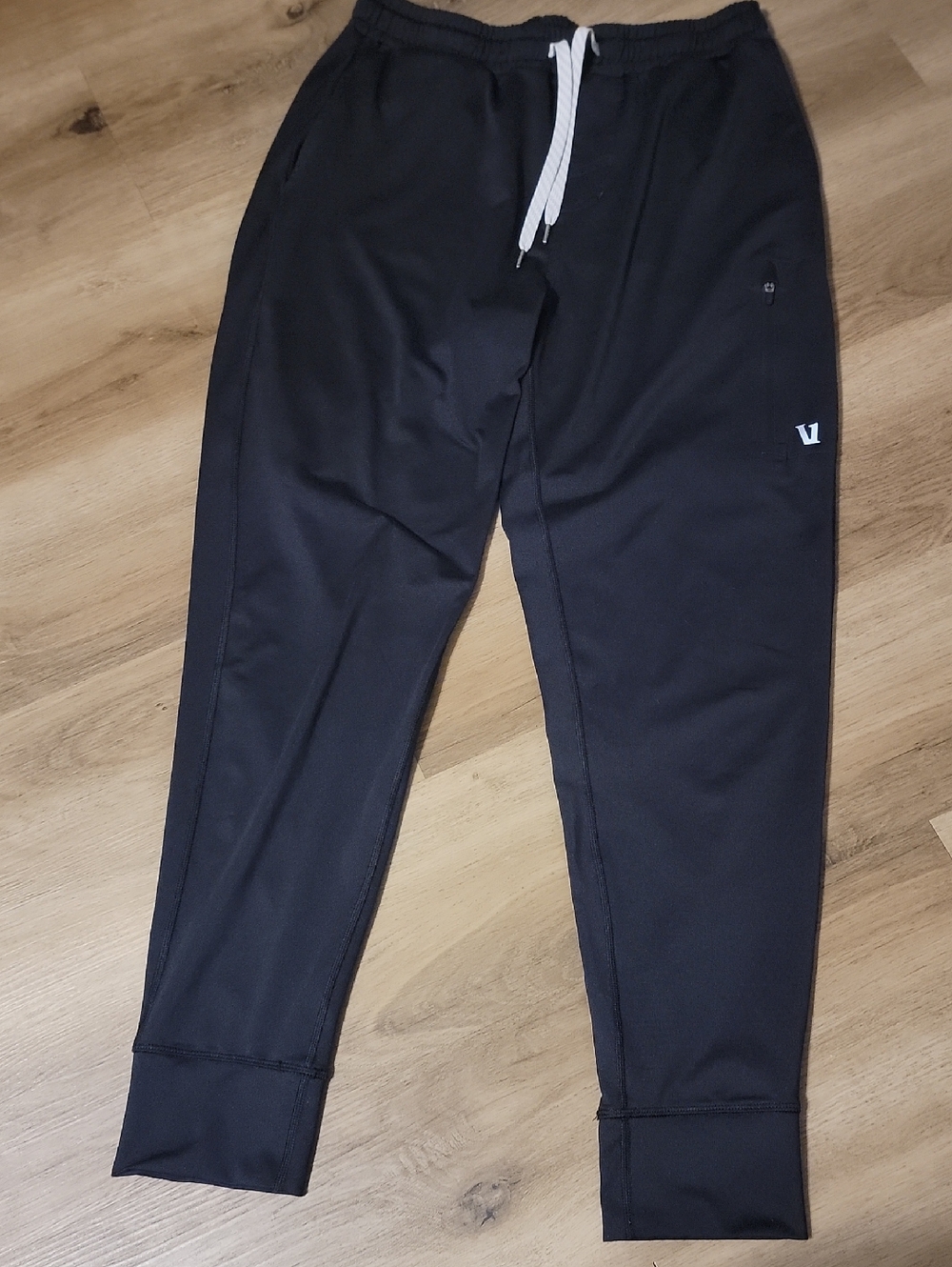 Vuori Mens Joggers